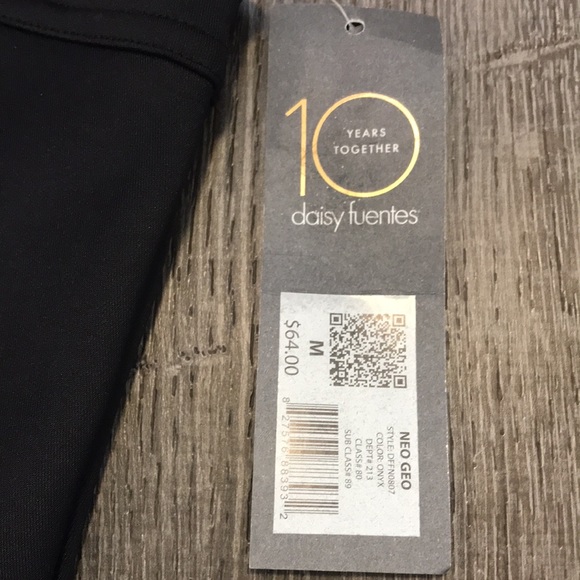 Daisy Fuentes dress. Black.  Size- Medium.    NWT! - Picture 3 of 8